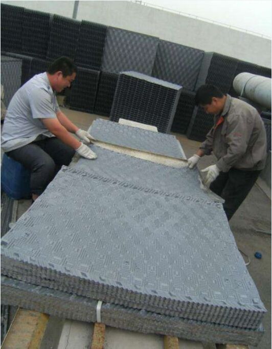 斯頻德冷卻塔填料生產現場