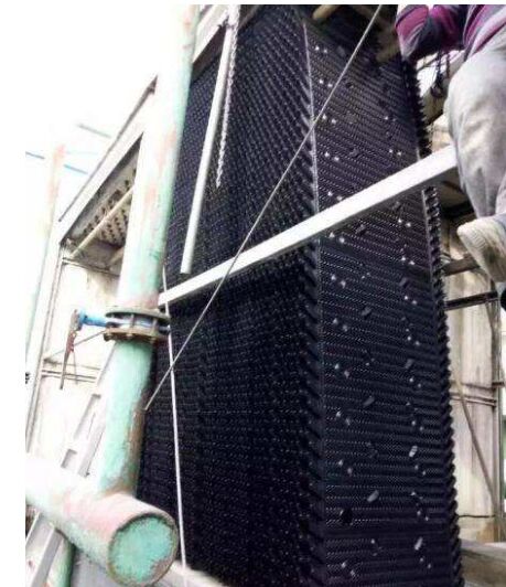 冷卻塔填料更換